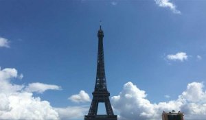 JO: le passage de témoin vers Paris-2024 fêté à la Tour Eiffel