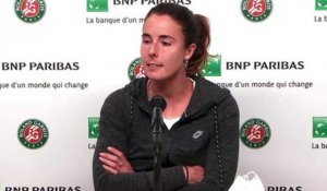 Wimbledon 2022 - Alizé Cornet : "À Roland-Garros, je pense qu'il y a dû avoir quelques cas de Covid et ça devait être un accord tacite entre nous car on va pas s’auto-tester pour se mettre dans la merde"