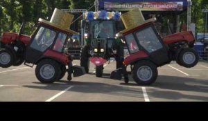 Danse de tracteurs à Minsk