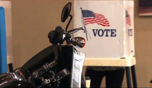 En Californie, un magasin Harley-Davidson bureau de vote