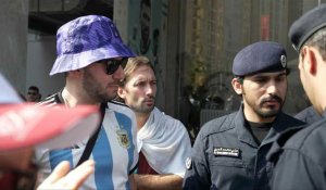 Mondial: à Doha, des supporters argentins manifestent pour obtenir des billets pour la finale