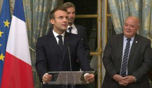 Victoire de la France en Fed Cup: Macron salue de "grandes dames"