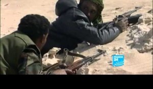 FRANCE 24 Reportages - Libye : Les rebelles libyens repoussent l'offensive des forces de Kadhafi à Brega