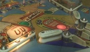 Flippers des sixties au Musée du jeu ancien d'Alès !