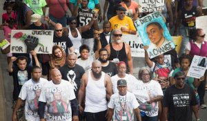 Mort de Michael Brown : un an après, Ferguson se souvient