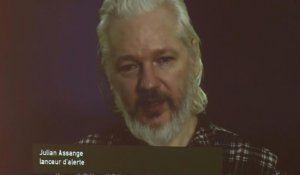 Assange demande à Hollande une loi pour les lanceurs d'alerte