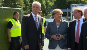 Merkel: "aucune tolérance" pour les agressions d'extrême droite
