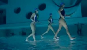 Ces nageuses italiennes marchent sur l'eau 