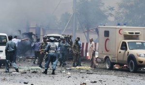 Après les attentats à Kaboul, le président afghan accuse le Pakistan