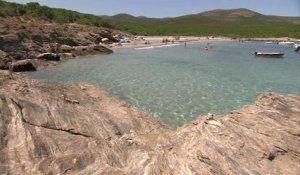 A la découverte des plages secrètes corses avec les équipes de TF1 Corse