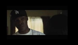 N. W. A. - Straight Outta Compton / Extrait "Discussion entre Dr. Dre et sa mère" VF