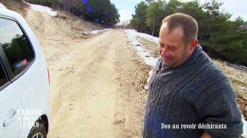 Gilles Et Son Baton Sur Orange Videos