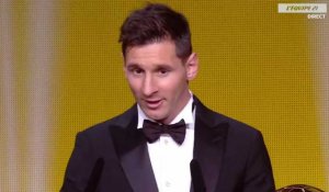 Lionel Messi gagne le Ballon d'or pour la cinquième fois