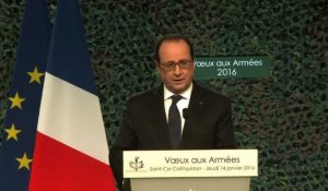 Hollande annonce une augmentation des réservistes