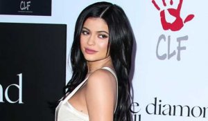 La police conseille à Kylie Jenner d'obtenir un ordre de restriction