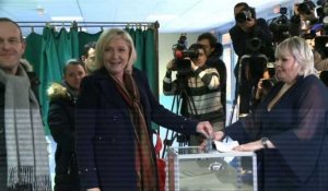 Régionales: vote de Marine Le Pen à Hénin-Beaumont