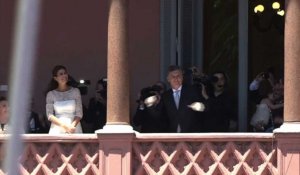 Argentine: Macri danse au balcon de la Casa Rosada