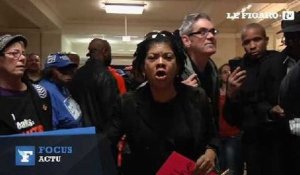 Chicago : des manifestants veulent la démission du maire