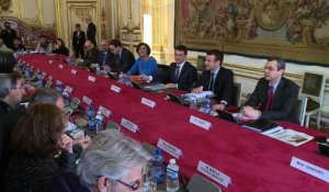 Loi travail: Valls appelle à "un nouveau départ"