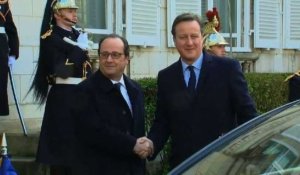 Cameron et Hollande sont arrivés à Amiens