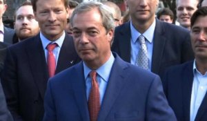 GB/Farage:" le soleil s'est levé sur un Royaume-Uni indépendant"