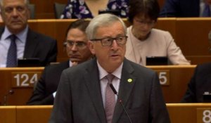Juncker appelle Londres à "clarifier rapidement" sa situation
