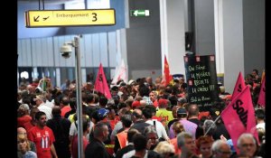 Grèves : "Si le gouvernement recule, il risque 11 mois d'enfer"