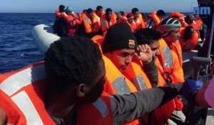 L'Aquarius sauve près de 85 migrants au large de Tripoli