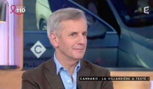 Bernard de la Villar­dière fume un joint et se justifie dans "C à vous"