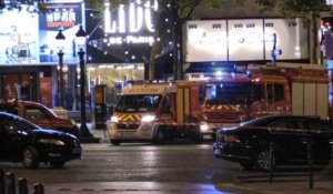 Fusillade/Champs-Elysées: un policier tué, l'assaillant abattu