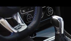 The new Volkswagen Golf GTE - Interior Design Trailer | AutoMotoTV