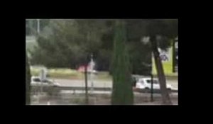 Une Mercedes prend feu sur la route à Mougins