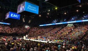 Présidentielle: Emmanuel Macron en meeting à Bercy