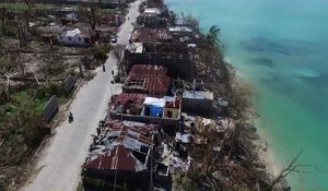 Ouragan Matthew: vue aérienne des dégâts à Port-Salut, en Haïti