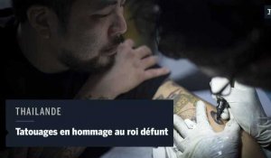 En Thaïlande, vague de tatouages pour rendre hommage au roi défunt 