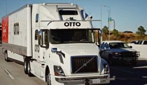 Etats-Unis: une première livraison assurée par un camion sans chauffeur