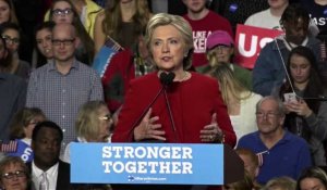 Clinton dans le Michigan pour y assurer le vote démocrate