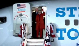 Hillary Clinton rentre chez elle dans l'Etat de New York