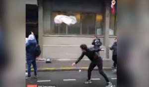 Manifestation de lycéens à Paris : le commissariat du 10e pris pour cible
