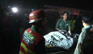 Pakistan: 65 morts dans un attentat-suicide