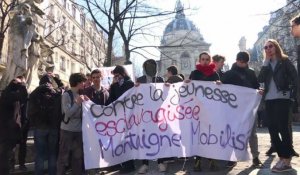 Loi Travail: étudiants mobilisés à Paris avant la manifestation