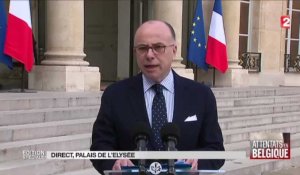 Bernard Cazeneuve annonce un renforcement du dispositif de sécurité en France après les attaques à Bruxelles