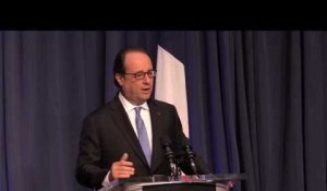 François Hollande : Manuel Valls a pris "la place du mort"