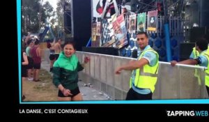 Zap Web : Une festivalière convainc un agent de sécurité de danser avec elle (vidéo)