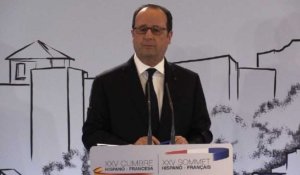 Espagne:Hollande réagit au passage en force des migrants à Ceuta