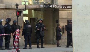Après l'attaque du Louvre, Urvoas appelle à la "vigilance"