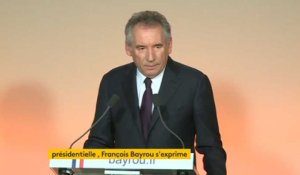 Bayrou propose une alliance à Macron