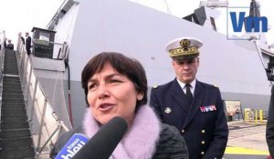Annick Girardin rencontre les personnels féminins de la base navale de Toulon