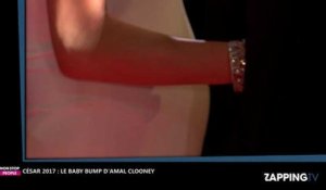 César 2017 : Amal Clooney affiche un joli ventre rebondi sur le tapis rouge (Exclu vidéo)