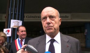 Baisse des dotations: Juppé et les élus de Gironde mobilisés